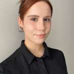 Милана, фото