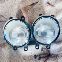 Противотуманные фары на Авенсис 2007 года оригинал, в Ангарске