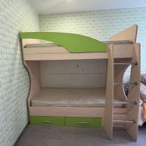 Продается двухъярусная кровать, в Пензе
