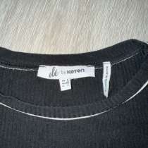 Фуьболка черная с принтом бабочки, в Красноярске