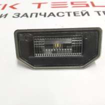 З/ч Тесла. Фонарь подсветки заднего номера Tesla model 3 144, в Москве