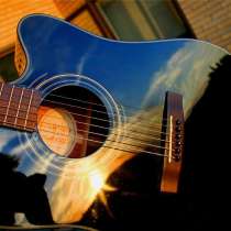 Продается Электро- гитара самой лучшей фирмы и модели, в г.Ташкент