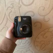 Продам полароид instax mini 11, в Красноярске