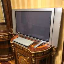 Телевизор очень срочно продаю, в Москве