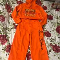 Женский спортивный костюм, в Санкт-Петербурге