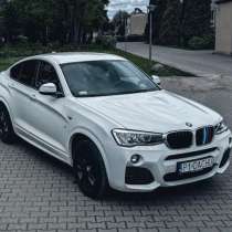 BMW X4 xDrive20d, в Москве