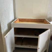 Кухонный шкафчик, в Владикавказе