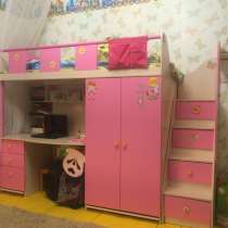 Розовая кровать чердак, в Москве