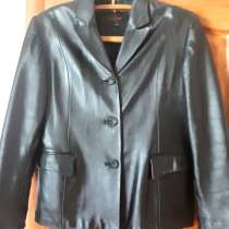 Женская кожаная куртка-пиджак, размер 50-52, в Симферополе