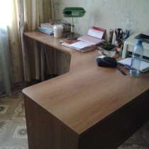 Продам компьютерный стол, в Владимире