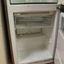 Холодильник Elactrolux, в Москве