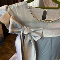 Платье на рост 146, серо-голубое, с пышной юбкой, в Мильково