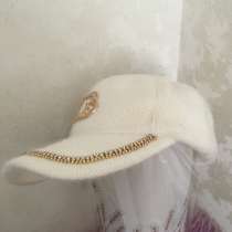Новая женская кепка, в Биробиджане