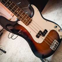 Fender precision play bass, в Перми