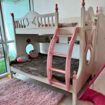 Bunk bed in perfect condition. sold with mattresses, в г.Дубай