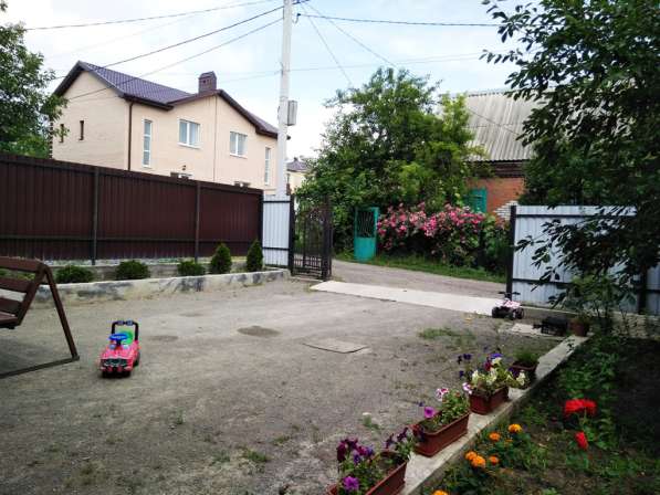Продаётся двухэтажный дом полностью кирпичный в Краснодаре фото 3