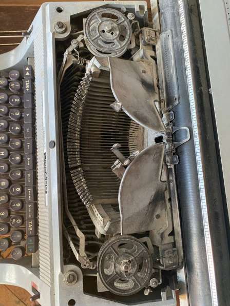 Печатная машинка, в рабочем состоянии в фото 3