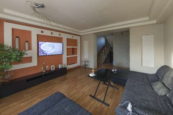 Продам жилой дом 360 м2 с участком 5 сот, 2-й Орджоникидзе в Ростове-на-Дону фото 14