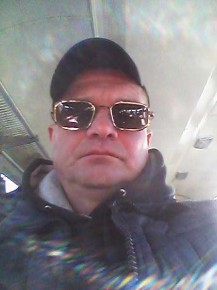 Анатолий, 43 года, хочет пообщаться