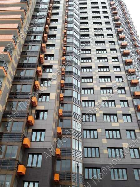 Продам однокомнатную квартиру в Одинцово.Жилая площадь 47 кв.м.Дом монолитный.Есть Балкон.