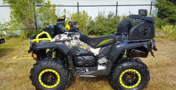 BRP Can-Am Outlander 1000 2015 Года