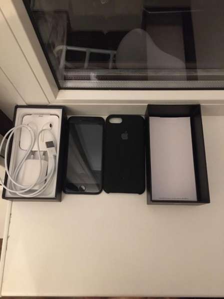 IPhone 8 64GB в Москве