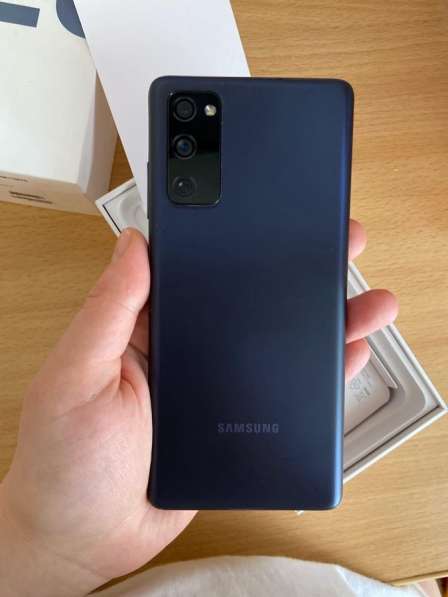 Продам Samsung Galaxy S20FE в Астрахани фото 4