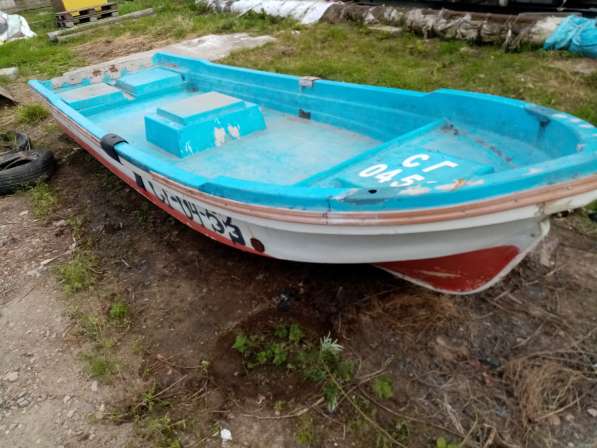 Лодка пластиковая в Советской Гавани фото 4