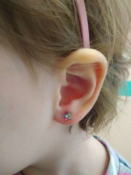 Услуги пирсинга любой сложности в Москве фото 4