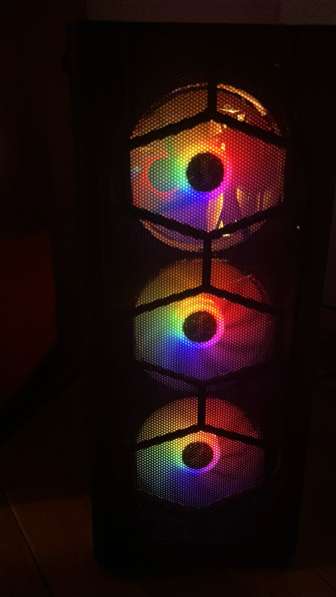 Игровой компьютер (реальным покупателям в торг есть) в Каспийске фото 8