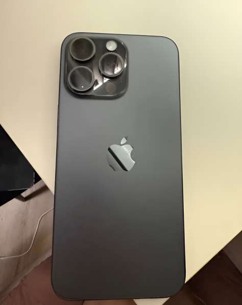 Iphone 15 pro max 256 в Москве фото 4