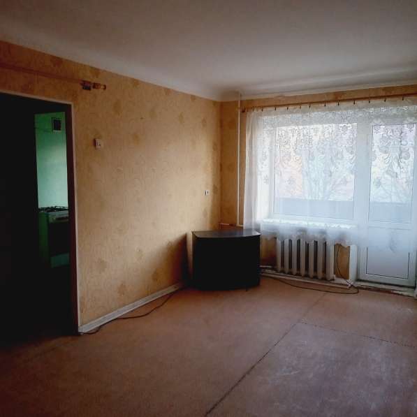 Продам 2-х комнатную квартиру в центре Снежного в фото 5