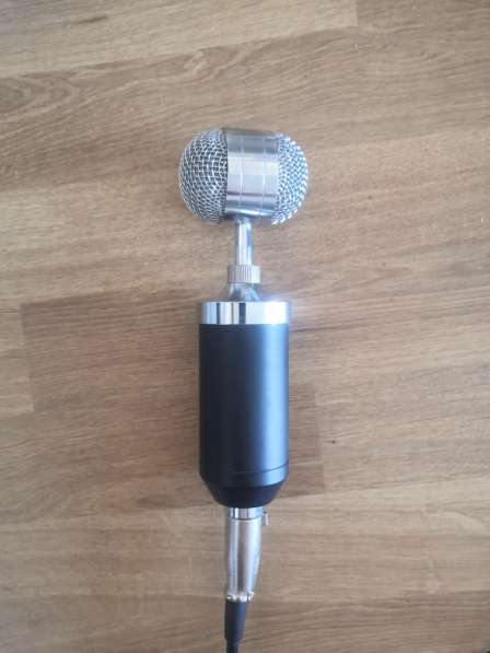 Микрофон BM-8000