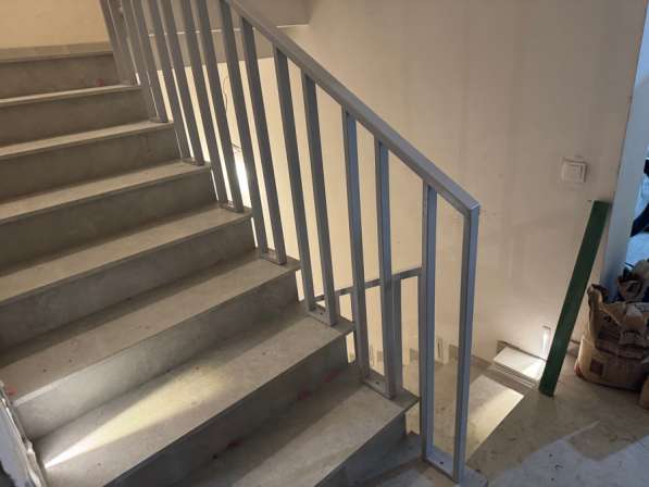 Перила на лестницу