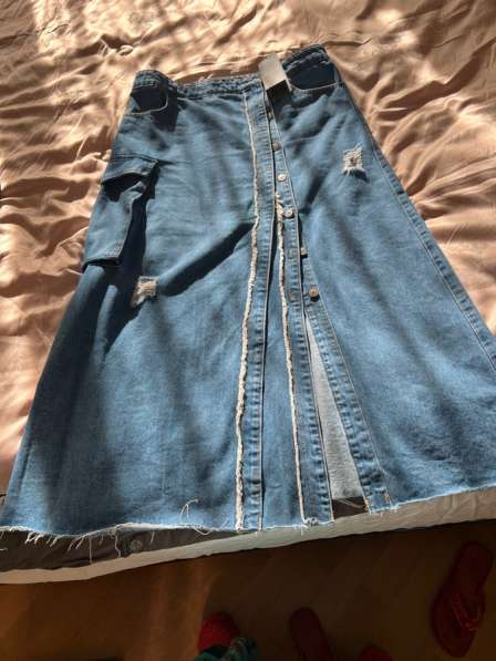 Джинсовая дизайнерская юбка !