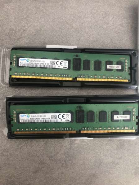 Оперативка DDR4 новая