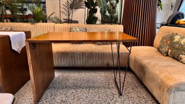 Стол в Махачкале