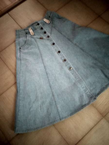 Новая голубая джинсовая юбка-годе 33размера