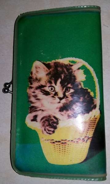 Женский кошелёк с изображением кошки времён СССР
