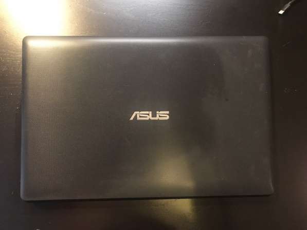 Ноутбук Asus 15.6 / 8gbram / ssd