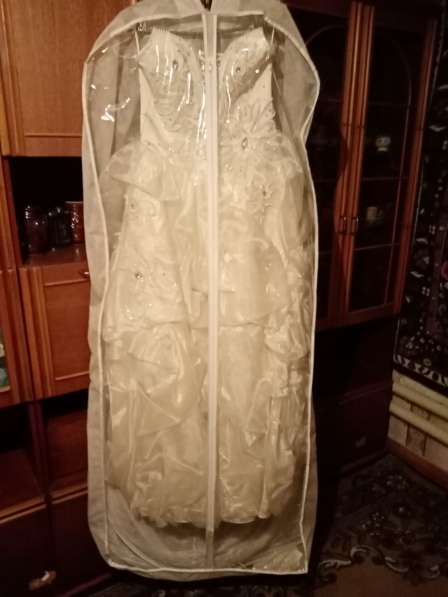 Свадебное платье в Зернограде фото 6