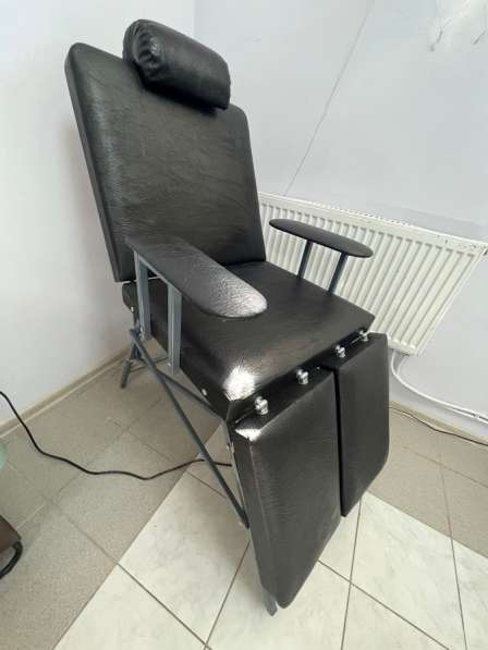 Педикюрное кресло-кушетка в Всеволожске фото 4