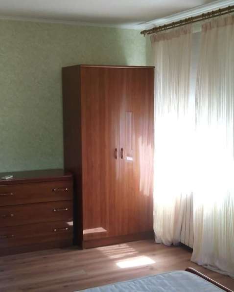 Бишкек продам 3-х комнатную квартиру 7 микрорайон в фото 9