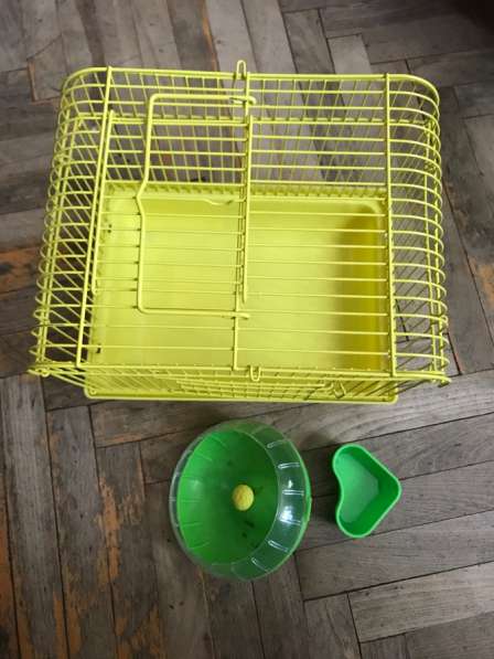 Товары для животных в Москве