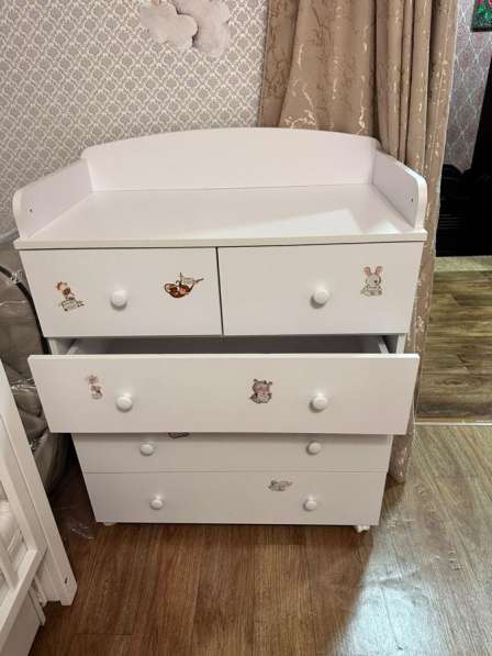 Кровать и комод в отличном состоянии в Железноводске фото 4