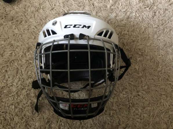 Хоккейный шлем в Уфе