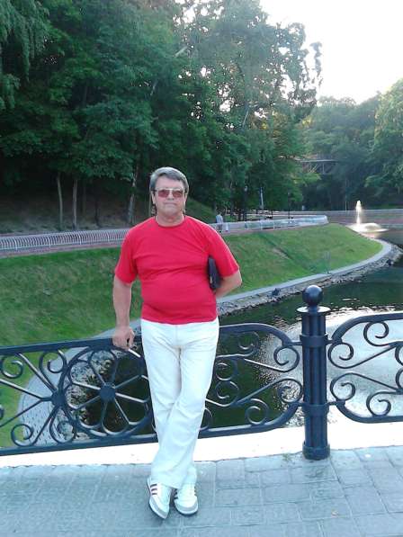 Игорь, 57 лет, хочет пообщаться