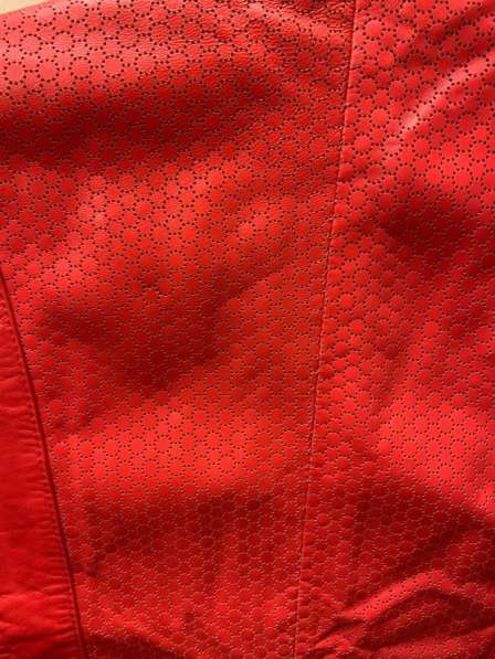 Куртка кожаная в Москве фото 3