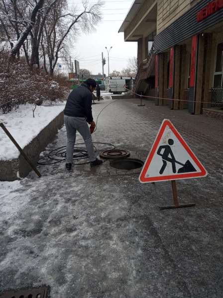 Сантехник Прочистка канализации в 