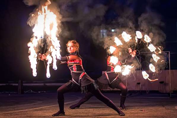 Огненное шоу Барнаул творческая группа АльтШоу фаер шоу в Барнауле фото 10